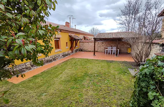 Casa de los Maestros - patio